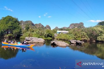 Wisata Karst Rammang-rammang menuju warisan Geopark UNESCO