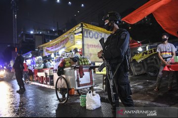 Polda Metro gelar patroli masuk kampung tegakkan protokol kesehatan