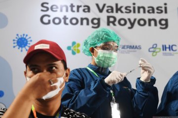 Penerima vaksin COVID-19 dosis pertama capai 23 juta orang