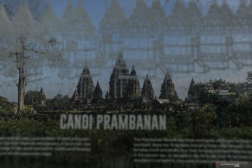 Taman Wisata Candi Prambanan ditutup sementara