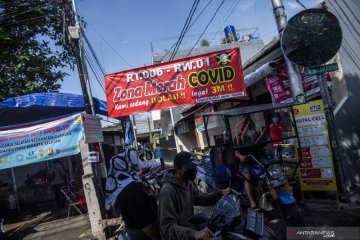 Senin ini, pertambahan kasus COVID-19 Jakarta kembali di atas 5.000