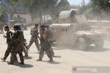 Taliban bunuh manajer radio Afghanistan, culik wartawan