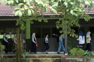 Sekolah terapkan protokol kesehatan pada tes PPDB tertulis
