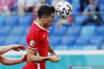 Lewandowski sulit terima kenyataan Polandia tersingkir dari Euro 2020