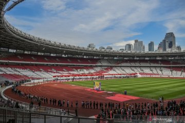 Warga "Serbu" Gelora Bung Karno untuk dapat suntikan vaksin COVID-19