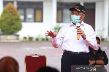 Menko PMK sebut pemerintah dorong percepatan pengadaan vaksin nasional