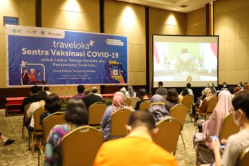 Traveloka gelar vaksinasi COVID-19 dosis kedua di Tangsel