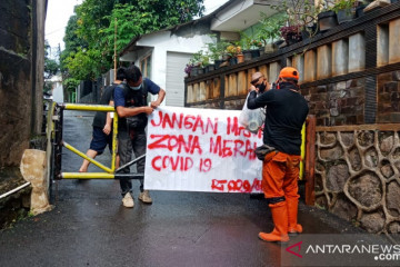 Polsek di wilayah Jaksel sinergi tangani warga positif COVID-19