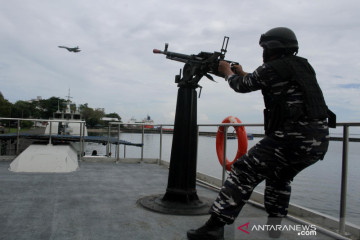 Lantamal VI Makassar gelar latihan pertahanan pangkalan