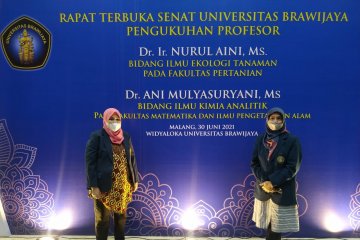 Universitas Brawijaya kembali kukuhkan dua profesor sekaligus