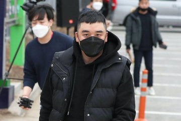 Seungri didakwa 5 tahun penjara dan denda 20 juta won
