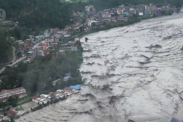 8 tewas, 12 orang hilang akibat banjir dan tanah longsor di Nepal