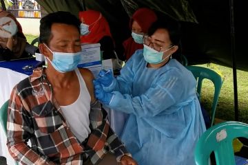 Polres Pandeglang gelar vaksinasi massal 1.000 dosis 