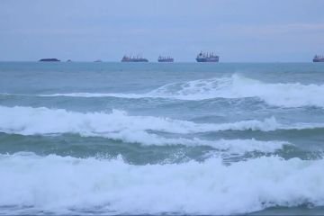 BMKG Aceh: Waspadai angin kecang dan gelombang tinggi