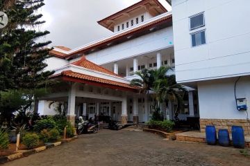 Kasus COVID-19 naik, Pekalongan buat rumah sakit darurat