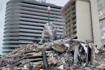 Korban tewas akibat bangunan runtuh di Florida bertambah jadi sembilan