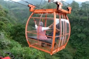 Sensasi naik gondola di desa wisata Gunung Merapi