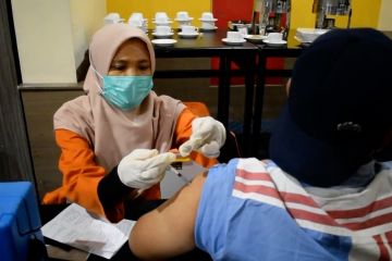 Pelaksanaan vaksinasi di Padang masih di bawah 50 persen