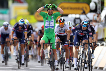 Juara etape 6, Cavendish dekati rekor kemenangan etape Tour de France