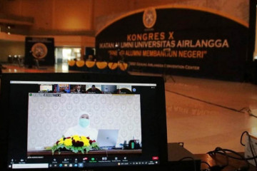 Khofifah terpilih jadi ketua umum IKA Universitas Airlangga 2021-2025