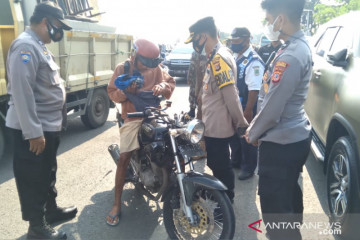 Polres Karawang siapkan enam titik penyekatan selama PPKM Darurat