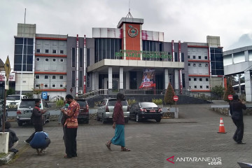 Rumah sakit rujukan penanganan COVID-19 di Kota Batu penuh