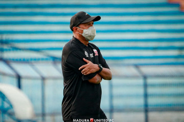 Coach RD terus pantau kebugaran pemain Madura United