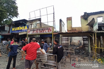 18 rumah dan ruko hangus terbakar di Medan