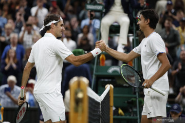 Tenis Wimbledon: Federer ke perempat final
