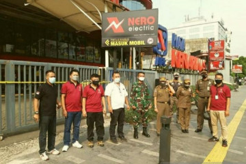 Bubarkan massa di Plaza Kenari, polisi kerahkan "watercannon"