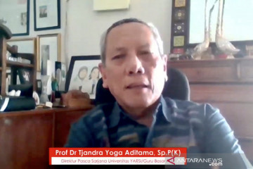 Prof Tjandra: Masyarakat sudah harus disiapkan hadapi Omicron