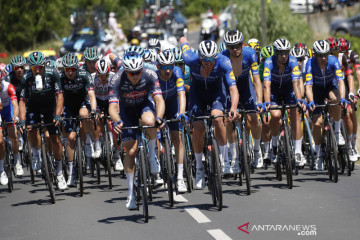 Tour de France Etape 13 dari Nimes ke Carcassonne sejauh 219,5 km