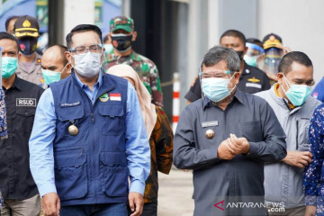 Pemprov Jabar pasok 1.000 tabung oksigen untuk pasien di Garut
