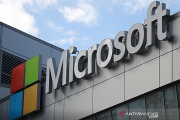 Microsoft ciptakan teknologi hubungkan cloud ke pusat data kompetitor