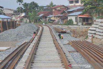 DPRD dorong pemerintah percepat pembangunan rel kereta di Kalteng