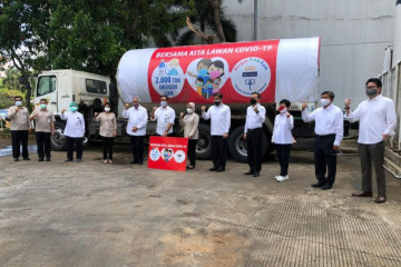 Gajah Tunggal Group-UID dukung pemerintah buka sentra vaksinasi
