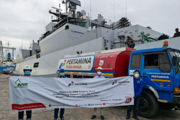 Pertamina salurkan 154 kiloliter bahan bakar untuk kapal perang India