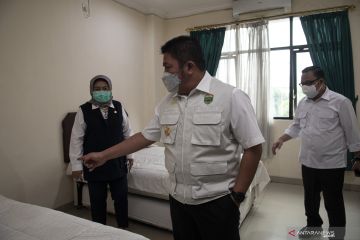 Herman Deru Cek Kesiapan Asrama Haji