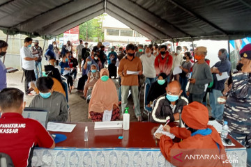 12.500 orang dari masyarakat maritim di Makassar sudah divaksin