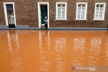 Banjir akibat hujan deras di Erftstadt Jerman