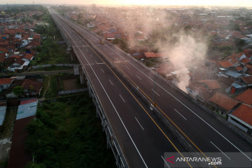 Jalur Pejagan-Pemalang sepi di hari kedua penutupan pintu keluar tol Jateng,