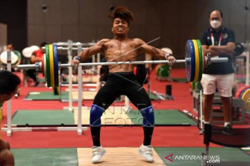 Latihan Lifter Deni