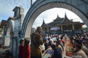 Idul Adha jamaah tarekat Syattariyah