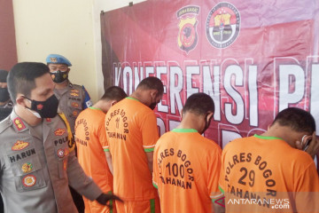 Polisi menangkap dua komplotan "Mata Elang" di Bogor