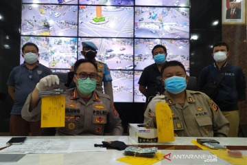 Polisi tangkap pemuda bawa senjata api diduga massa aksi di Bandung