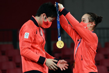 Runtuhkan dominasi China, Jepang rebut emas ganda campuran tenis meja