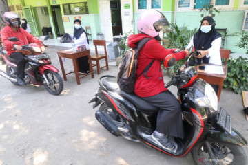 Peminjaman Buku Secara Lantatur