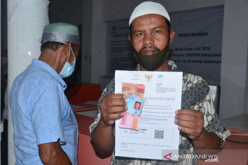 Penyaluran BST di Kantor Pos Banda Aceh