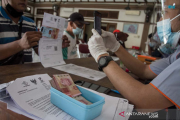 Penyaluran Bantuan Sosial Tunai di Solo