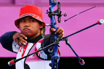 Arif Dwi Pangestu terkecoh embusan angin kencang di Olimpiade Tokyo